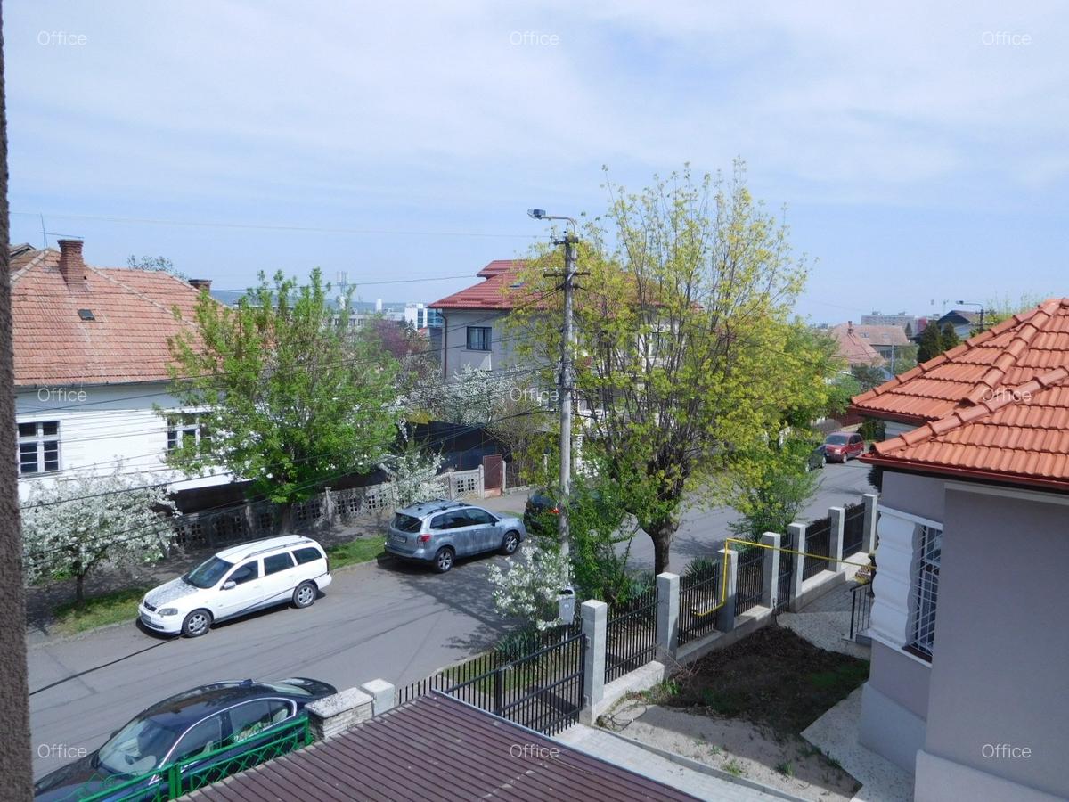 Casa+teren in cartierul Andrei Muresanu-oferta buna! - 11