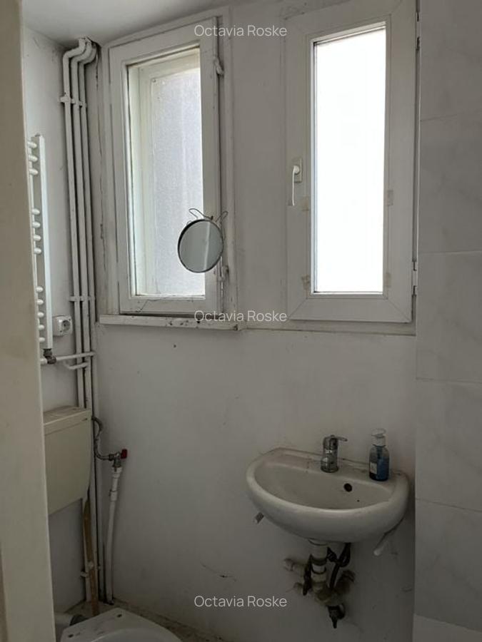 VANZARE APARTAMENT 4 CAMERE, CALEA VICTORIEI - 6