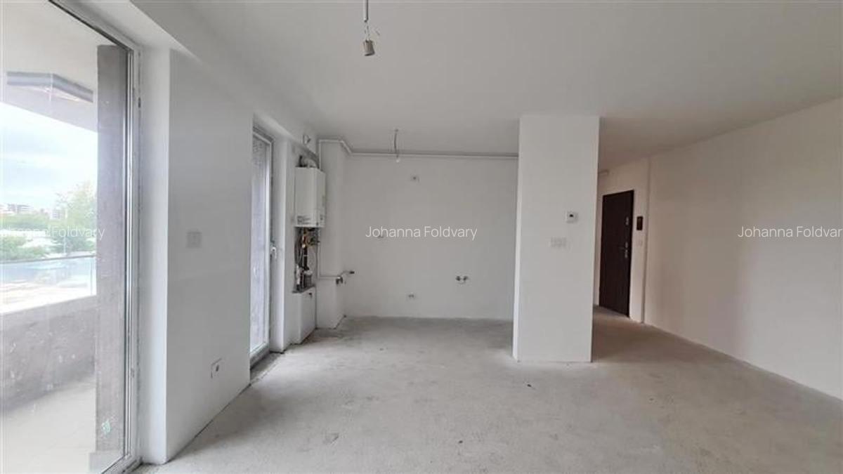 Apartament cu 2 camere decomandat în Aradului - 3