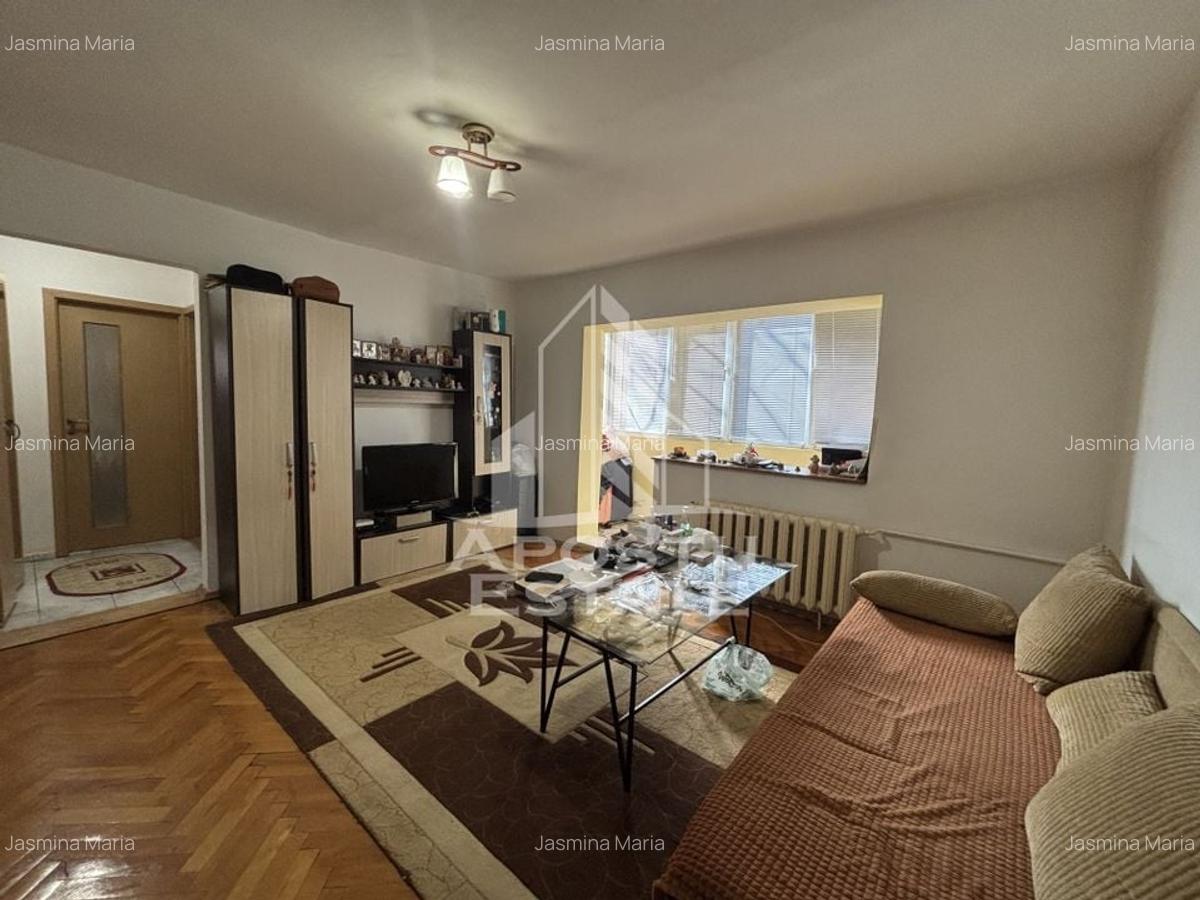 Apartament cu 2 camere semidecomandat în Complex Studențesc - 1