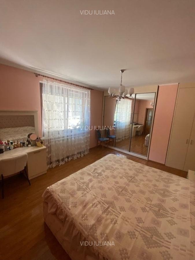 Apartament cu 5 camere semidecomandat, mobilat în Unirii - 7