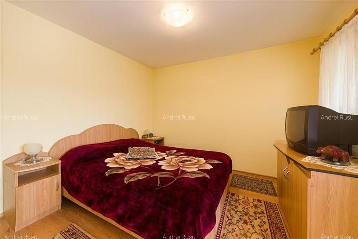 Tur LIVE! Casa traditionala pe parter,renovata, 300 mp teren, Rucar-Bran, Brasov - 4