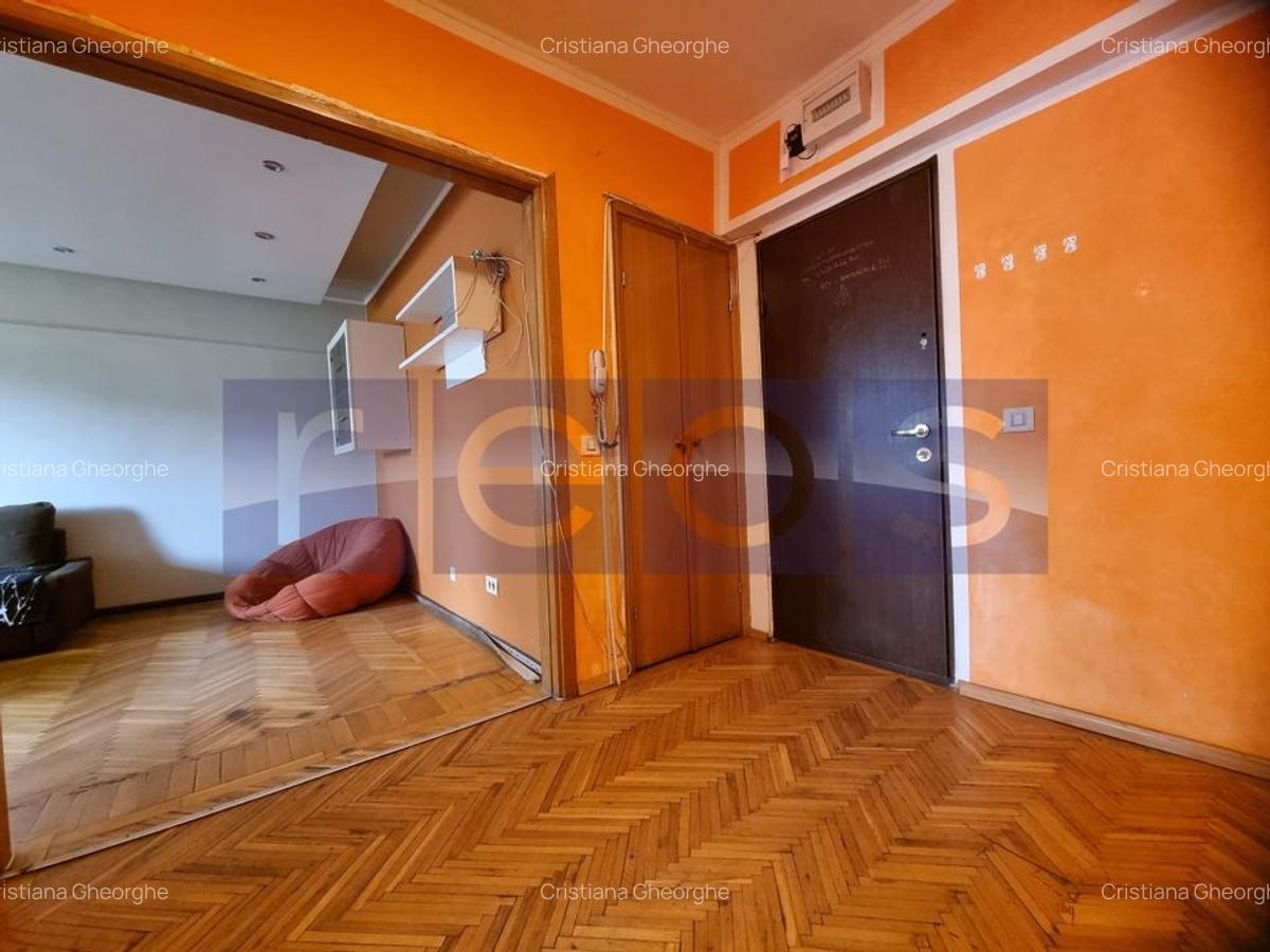 VANZARE 3 CAMERE  DECOMANDAT UNIRII - 13