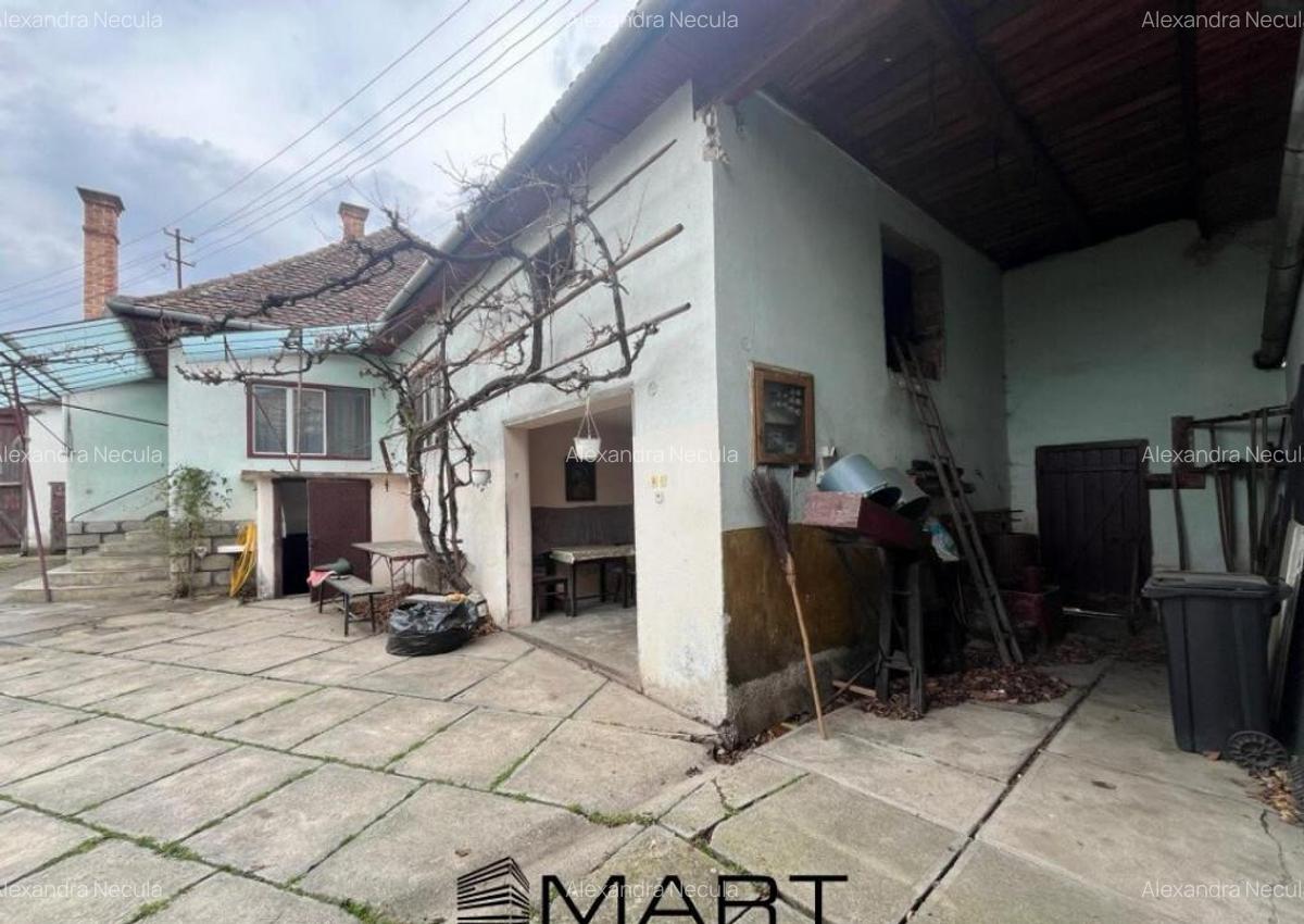 Casa cu teren de 1270 m Gura Raului - 1