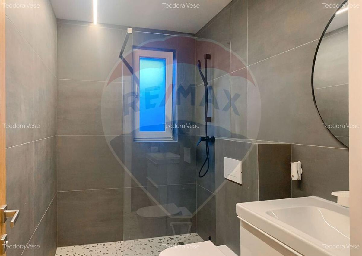 Casa ultramoderna cu 4 dormitoare, de inchiriat, carti... - 28
