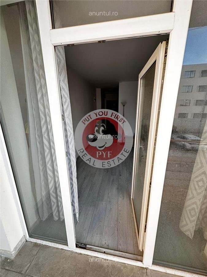 Militari Residence | Rosu | studio| 46mp | B11187 - 10