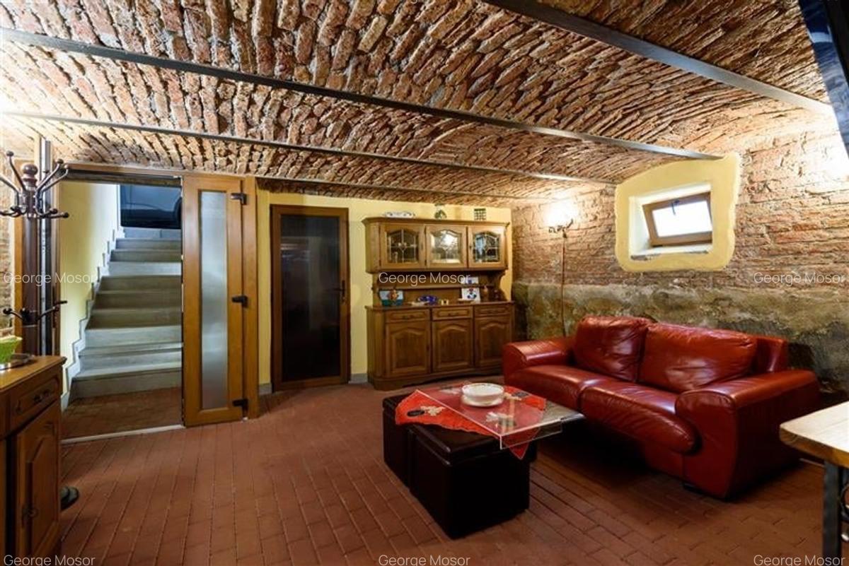 Proprietate nobiliara, cu influente moderne, Prejmer, Brasov- rezidential/ comer - 46