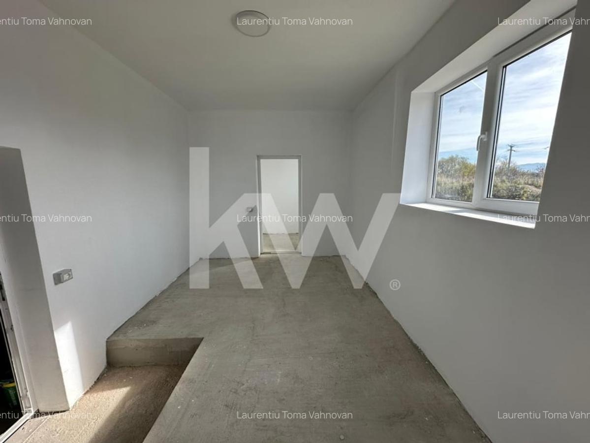 Hala industriala de inchiriat , 280 mp hala si anexe+60mp Birou, centura Codlea - 10