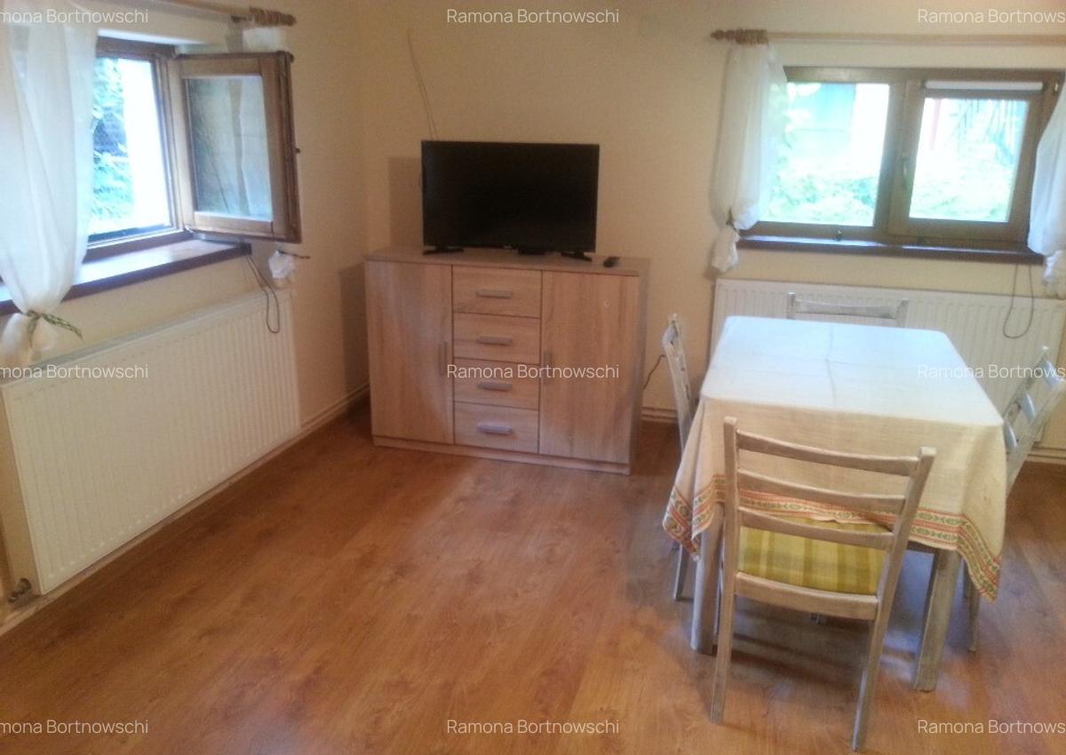 Garsoniera Sub Arini - 2 Garsoniera Sub Arini - 2