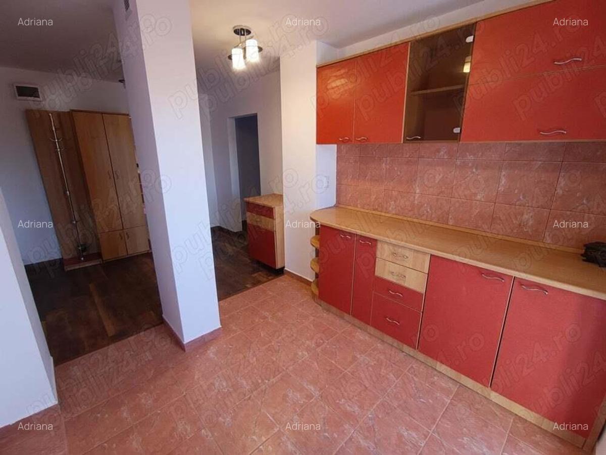 Apartament cu 3 camere in zona Simon Barnu?iu decomandat centrala proprie - 1