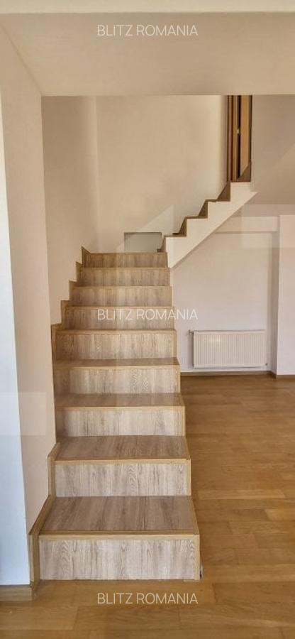 De vanzare apartament cu 3 camere foarte spatios! - 5