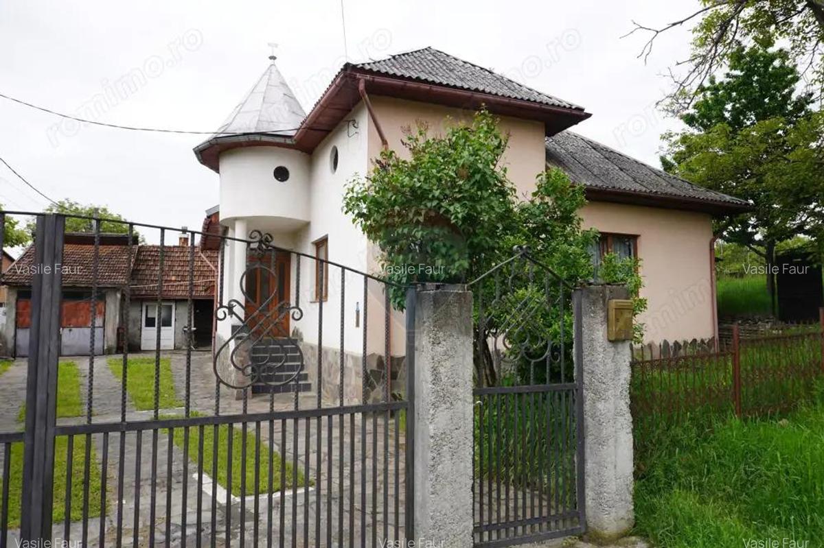 Casa / Vila cu 3 camere de vanzare in zona Sud-Est - 2