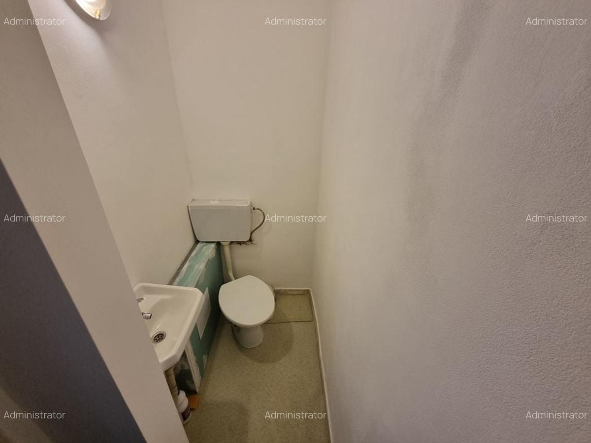 Spatiu comercial / Apartament 3 camere zona Inel 2 - 6
