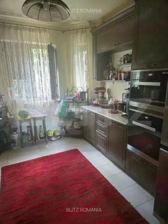Vila de vanzare, cu 6 camere, 230 mp, zona Samurca?i - 15