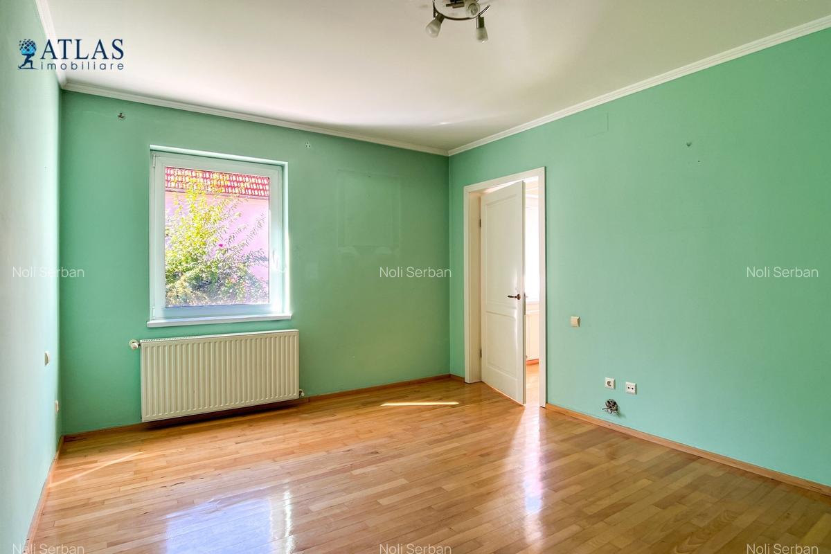 Casa 4 camere, ultracentral, 400 mp curte si grădină, 160 mp utili, P+E - 18