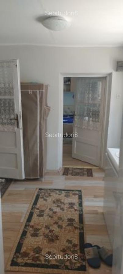 Vând casă 3 cam la șosea recent renovata - 6