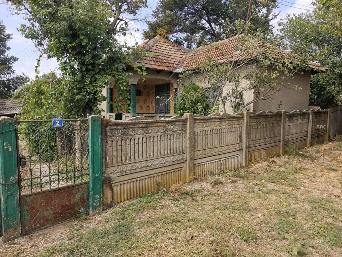 Casa de vanzare in comuna Bogdana - 6