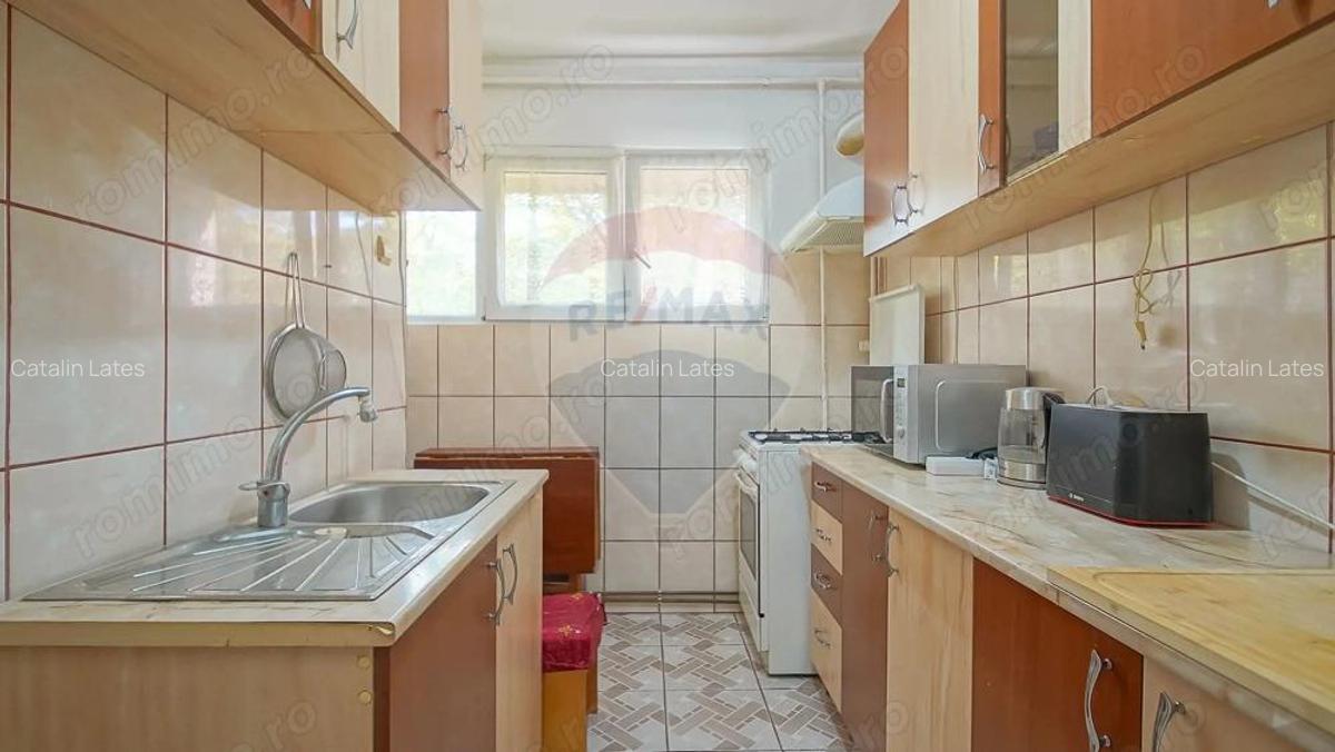 Apartament 3 camere, complet mobilat, la 1 minut de Pia?a Astra - 8 Apartament 3 camere, complet mobilat, la 1 minut de Pia?a Astra - 8