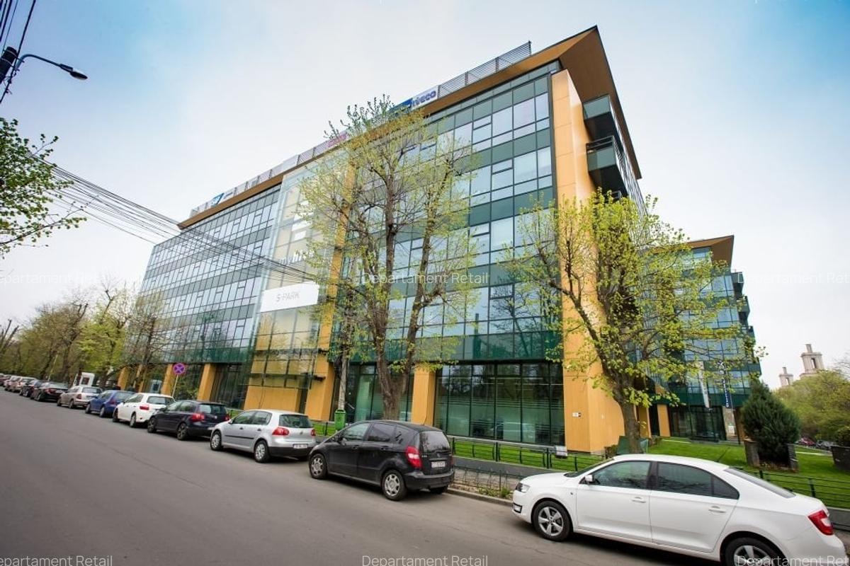 Spațiu comercial, 1013 mp în P-ta Presei Libere - 3