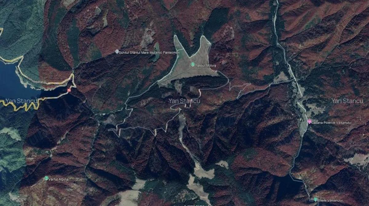 Teren de vanzare in apropiere de Transfagara?an ?i Valea Valsanului. - 1