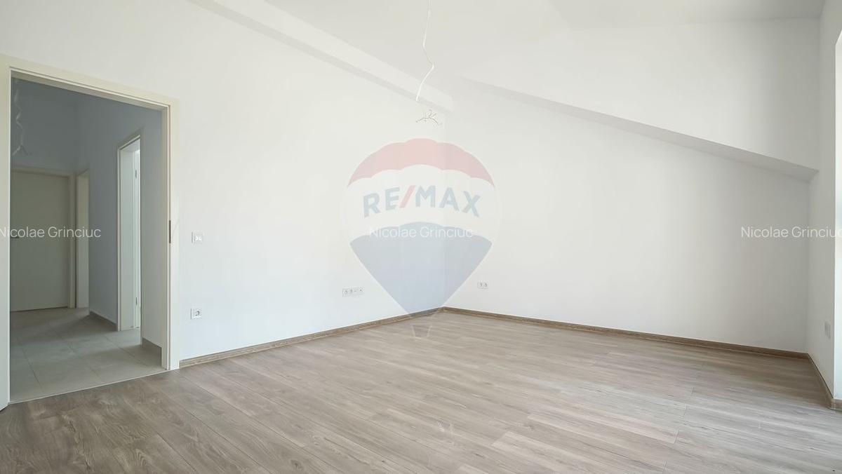 Apartament cu 2 camere decomandat în Sânpetru - 9