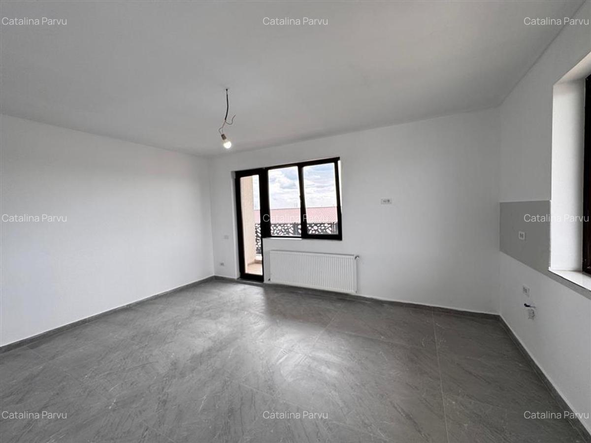 Apartament cu 2 camere decomandat în Titan - 3