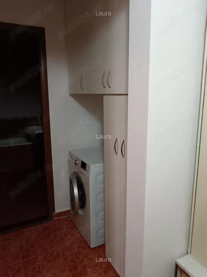 Proprietar inchiriez apartament 2 camere decomandat,zona Girocului - 1
