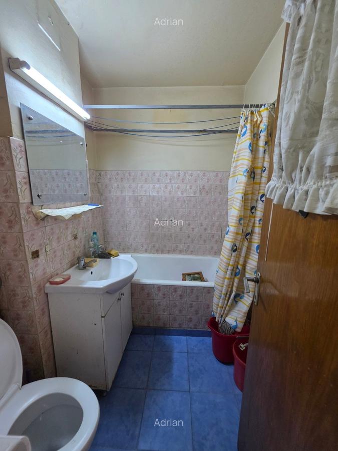 Jean Steriadi, 5 minute metrou 1 Decembrie 1918, bloc reabilitat, - 11