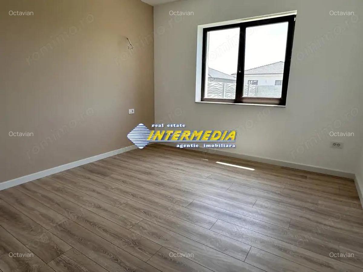 Casa Noua de Vanzare cu 4 camere finisata la cheie cu 423 mp Teren in Alba Iulia cu toate - 20