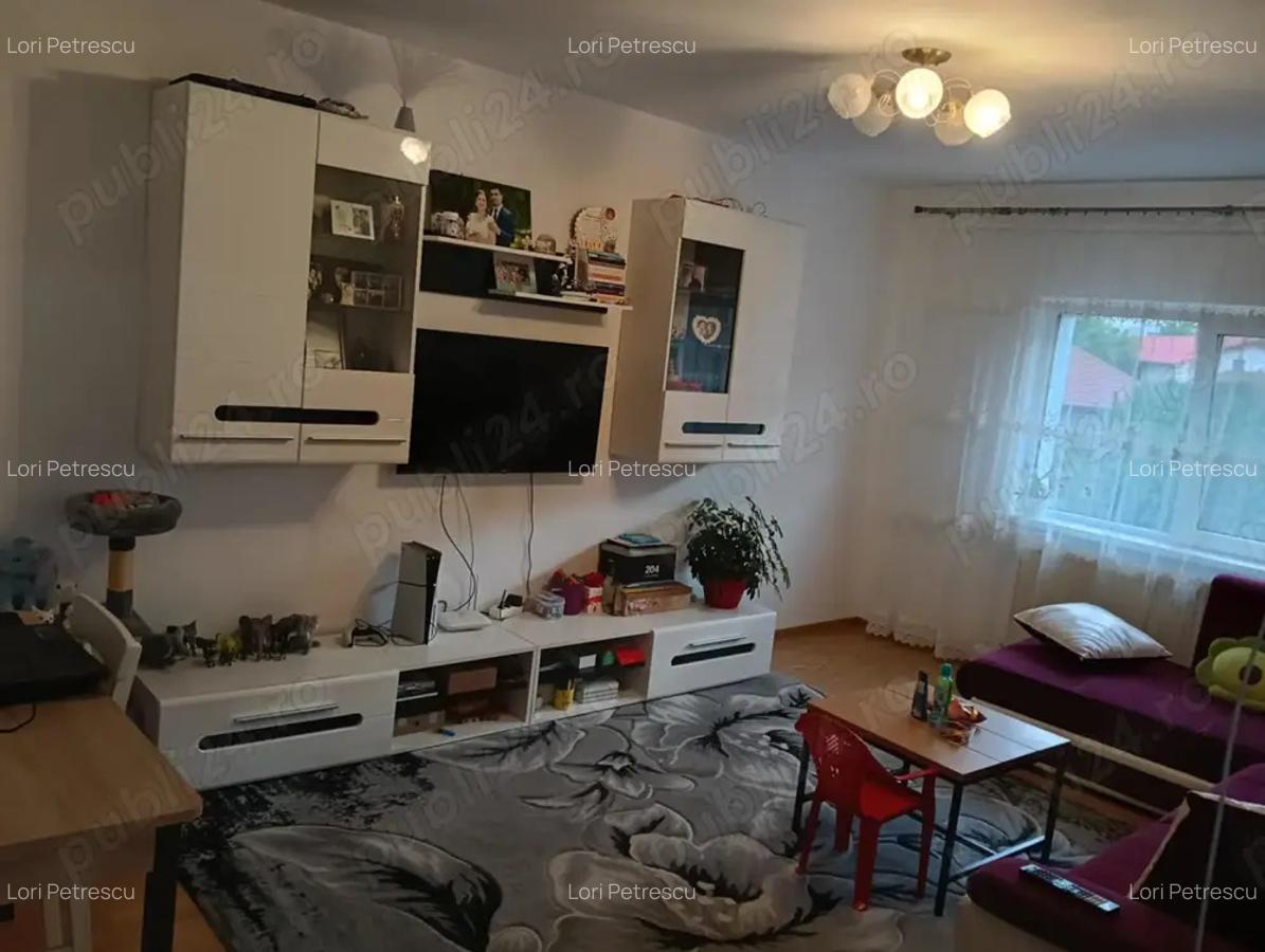 Vand apartament cu trei camere - 3