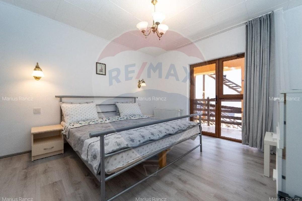 De vanzare - Vila Bianca Dragusin, 12 camere - Moieciu de Sus - 11