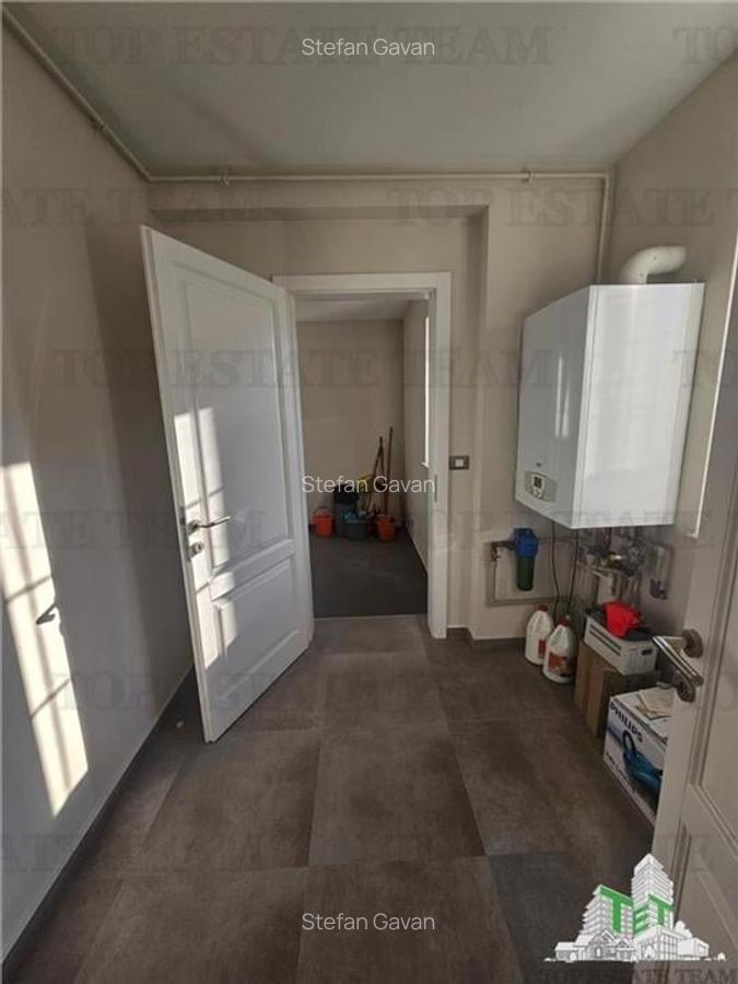Vila lux 5 camere cu garaj arhitectura flamanda in Domnesti - 9
