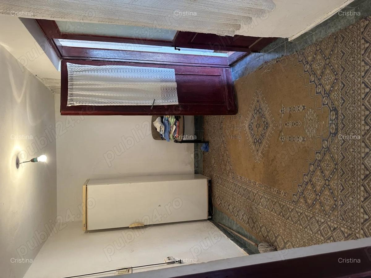 Casa la ?ara de vanzare - 7