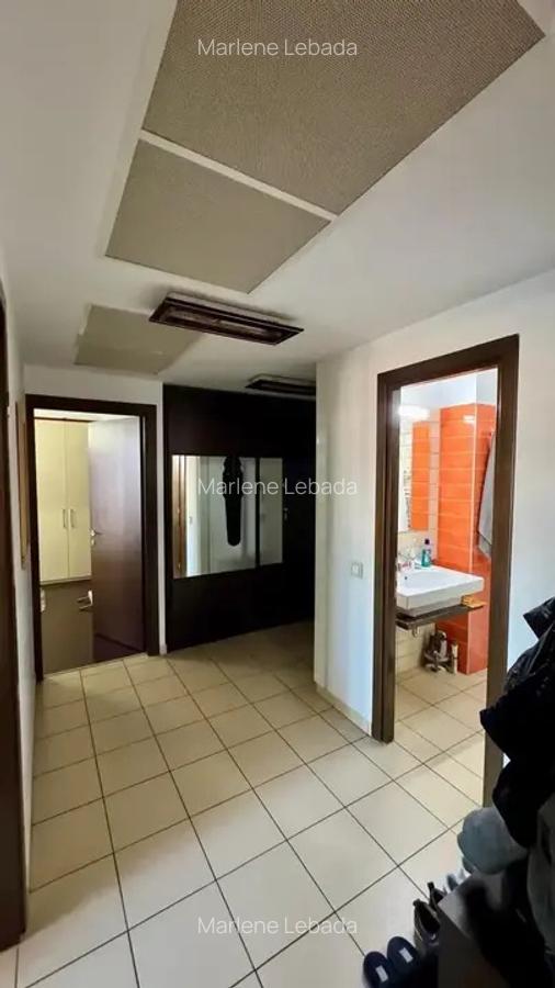 Apartament cu 3 camere decomandat, mobilat în Văcăresti - 10
