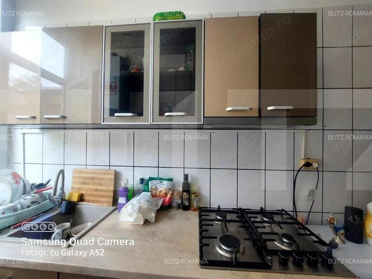Ap la curte cu 2 camere unirii cartierul evreiesc - 14