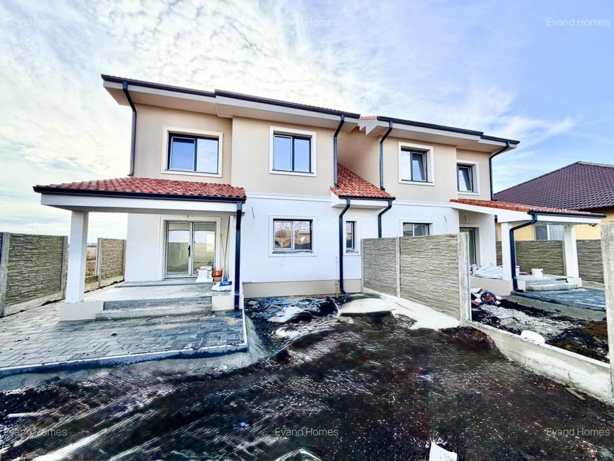 Duplex Individual 4 camere + toate utilitatile - Mosnita Noua - 1