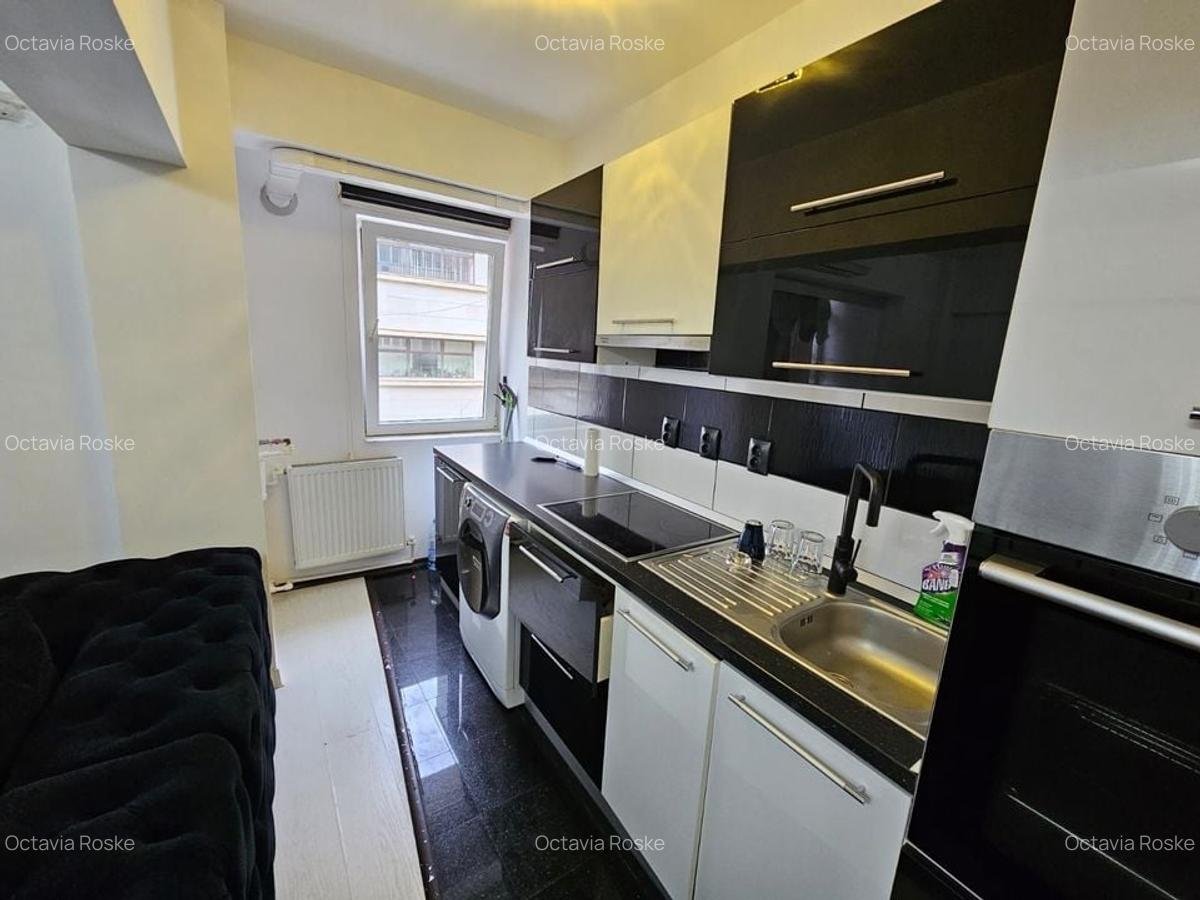 Vand apartament Calea Victoriei, bloc, curte interioara civilizat amenajata - 3