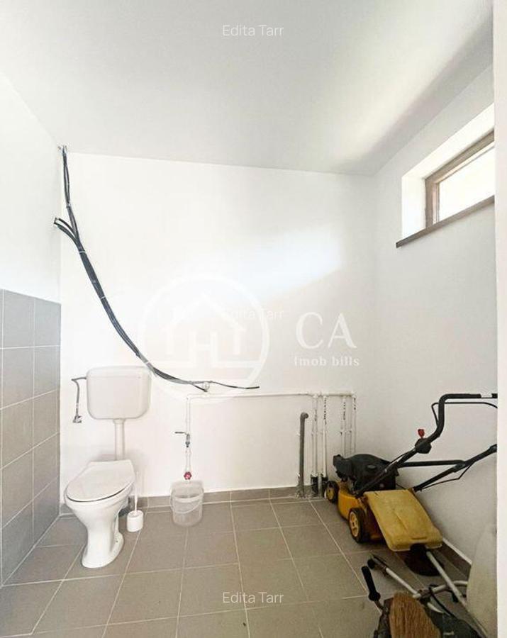 Casa de vanzare cu 3 camere in Sanmartin-Cihei, Bihor - 12