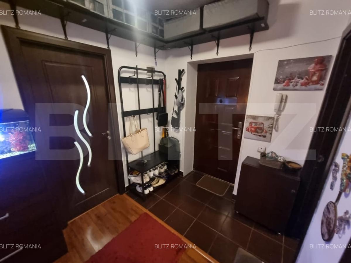 Apartament de vanzare, cu 2 camere, decomandat, 62 mp, zona Ford - 5