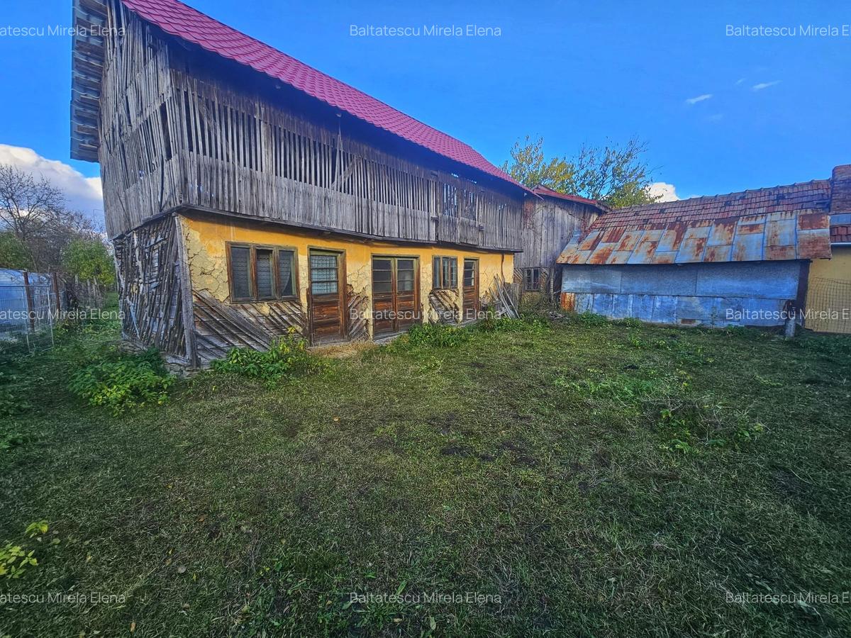 Exclusivitate! Casă cu teren generos în Sat Olteni, Com.Teișani - 10