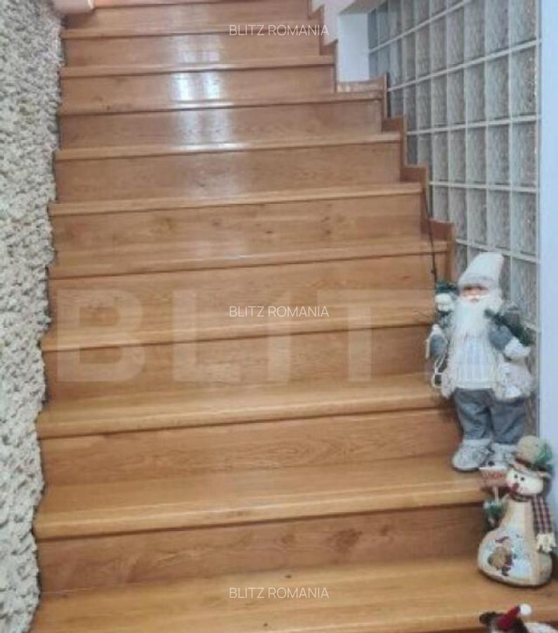 Vila 7 camere, 240mp, 1253mp teren, Fieni - 10