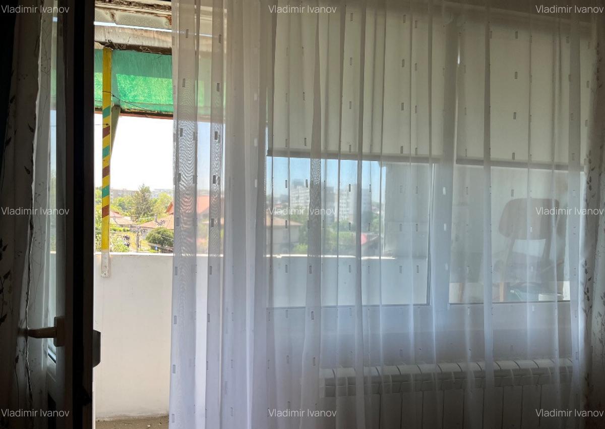 Apartament spa?ios 3 camere + 2 balcoane, zona turnuri Pacii Etaj 9/10 - 4