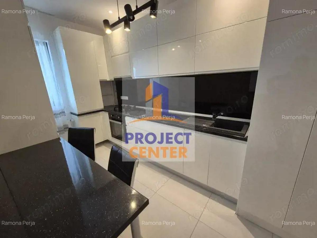 Studio in cel mai exclusivist bloc din Pitesti, parcare - 3