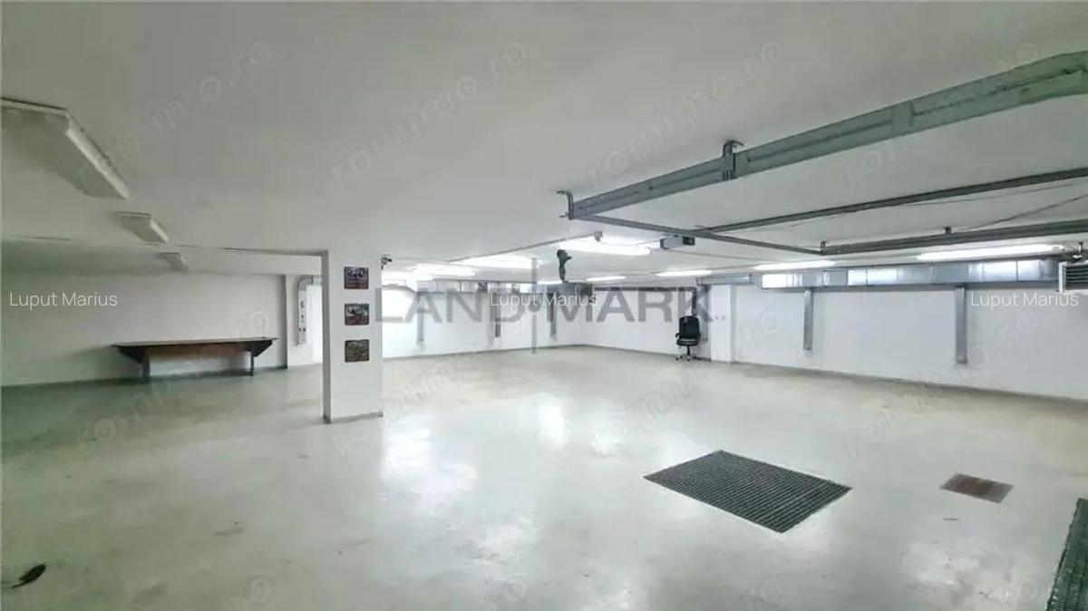 Cladire de birouri servicii, 1300 mp , semicentral, Timisoara - 11 Cladire de birouri servicii, 1300 mp , semicentral, Timisoara - 11