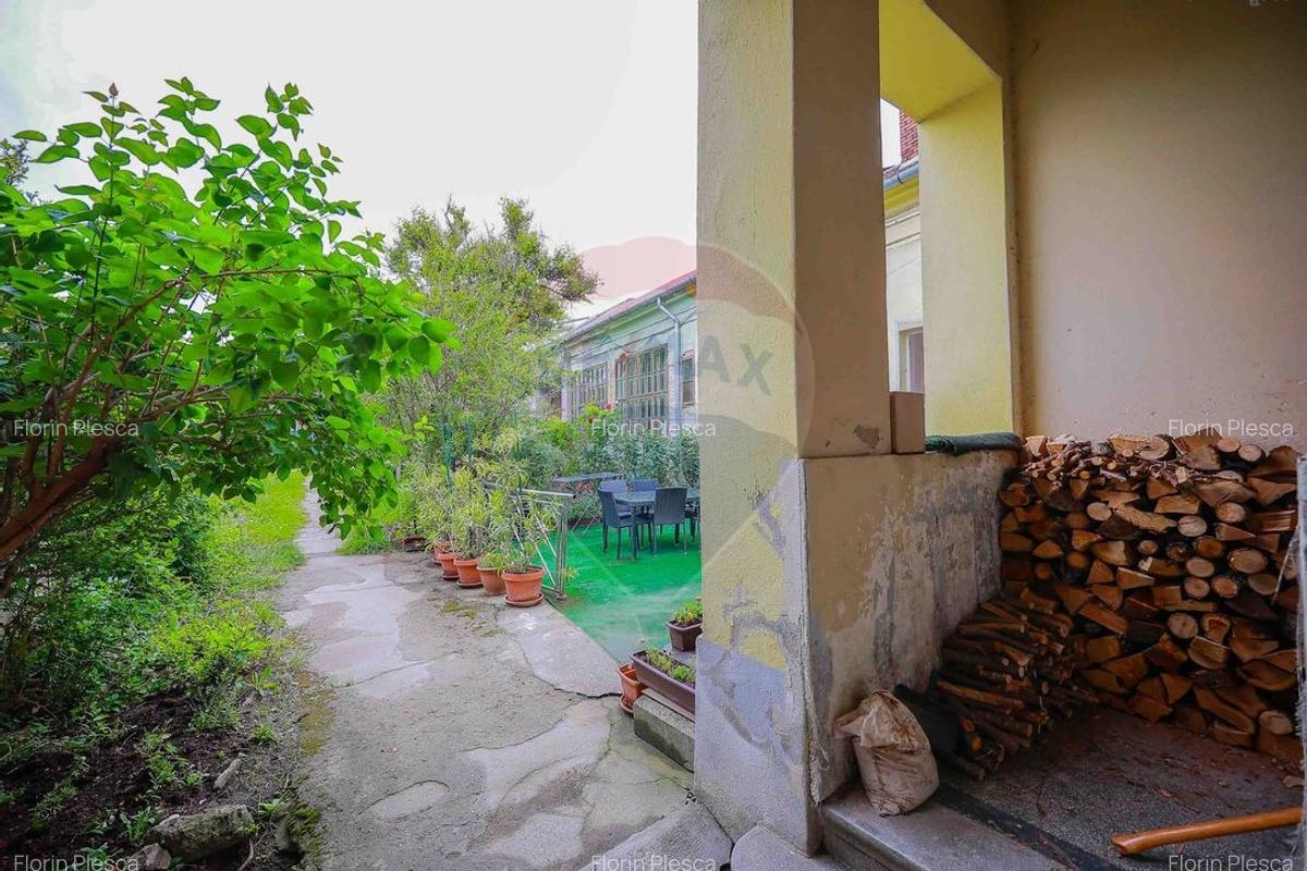 Spatiu ultracentral 171 mp, 3 intrari, fezabil clinica, office, Airbnb - 32