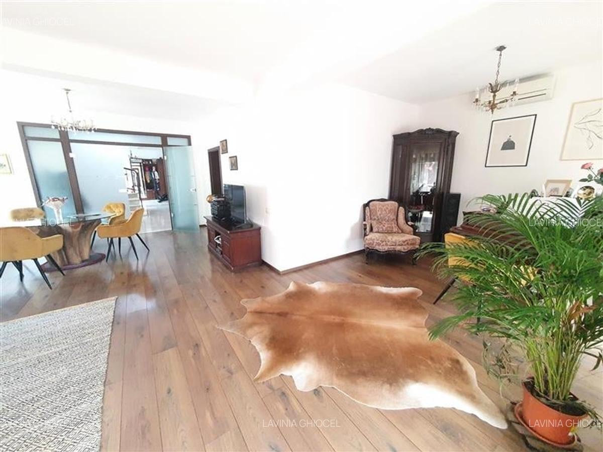 Bucurestii Noi- Vila  cocheta, mobilata-utilata, gradina amenajata - 5