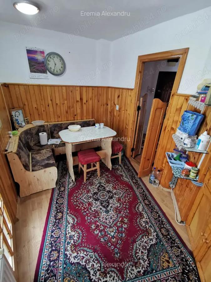 Proprietar vand apartament 2 camere, decomandat, etaj 1, izolat termic, Campulung Muscel - 3