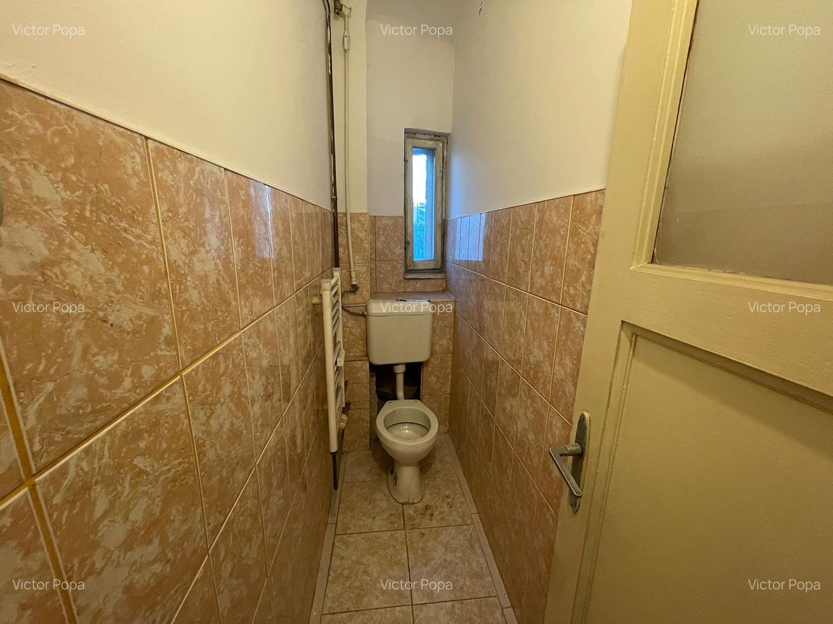 5 camere mansarda vis-a-vis de Palatul Cotroceni - 12