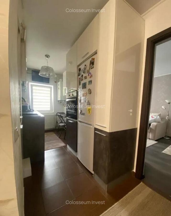 Apartament cu 2 camere, decomandat - zona Astra - 4