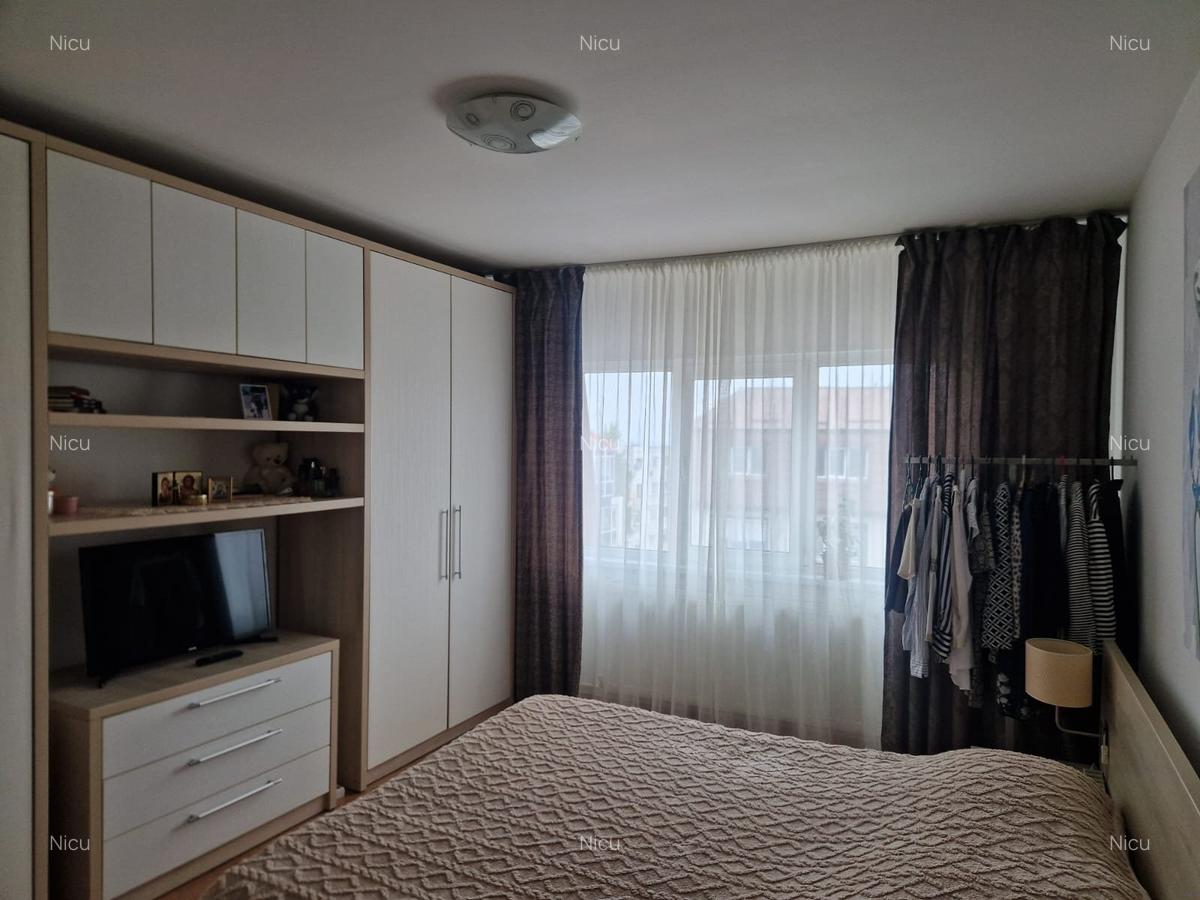Agenție imobiliară vindem apartament cu două camere în Năvodari - 3